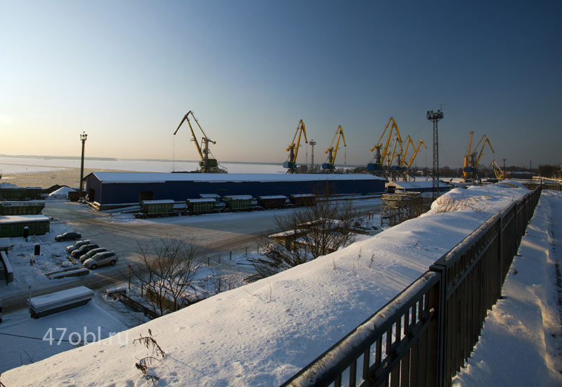 Экономика Ленинградской области, Выборгский порт, судостроительный завод